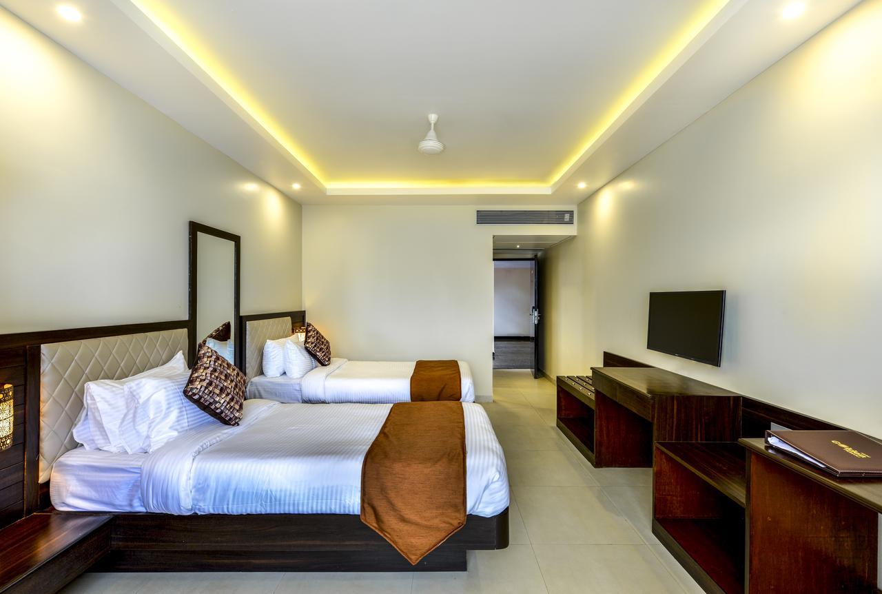 Hotel Golden Plateau Porvorim Kültér fotó